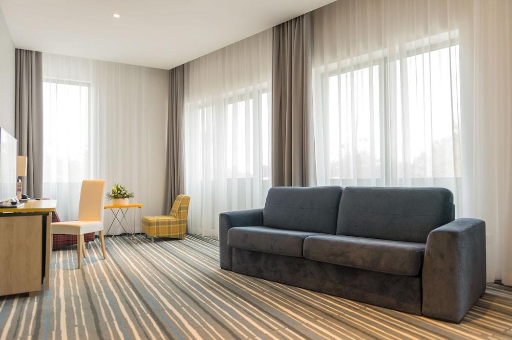Park Inn By Radisson Sarvar Resort & Spa المظهر الخارجي الصورة
