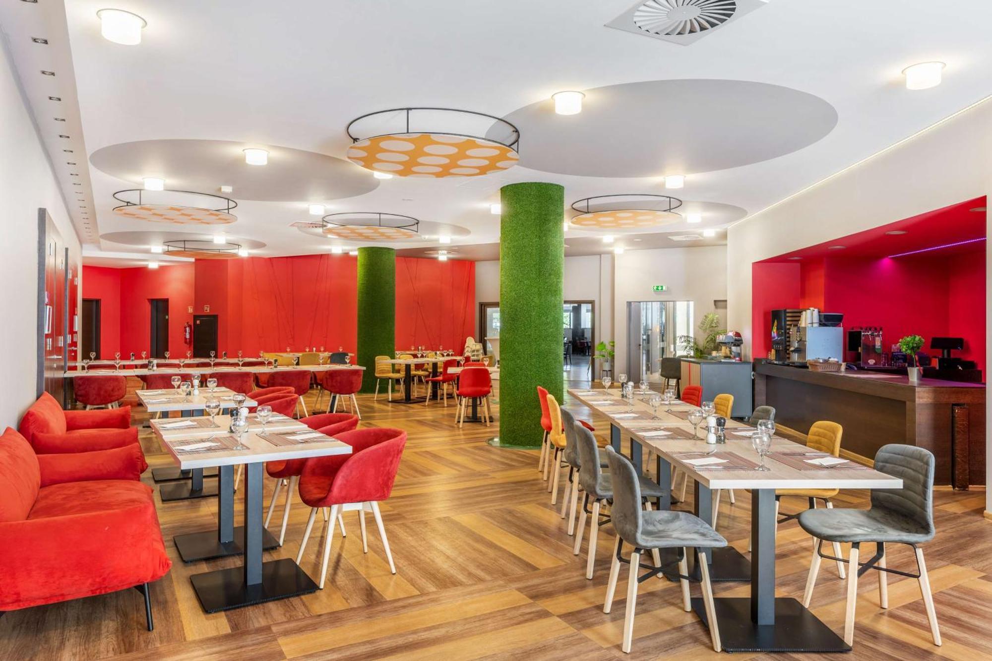 Park Inn By Radisson Sarvar Resort & Spa المظهر الخارجي الصورة