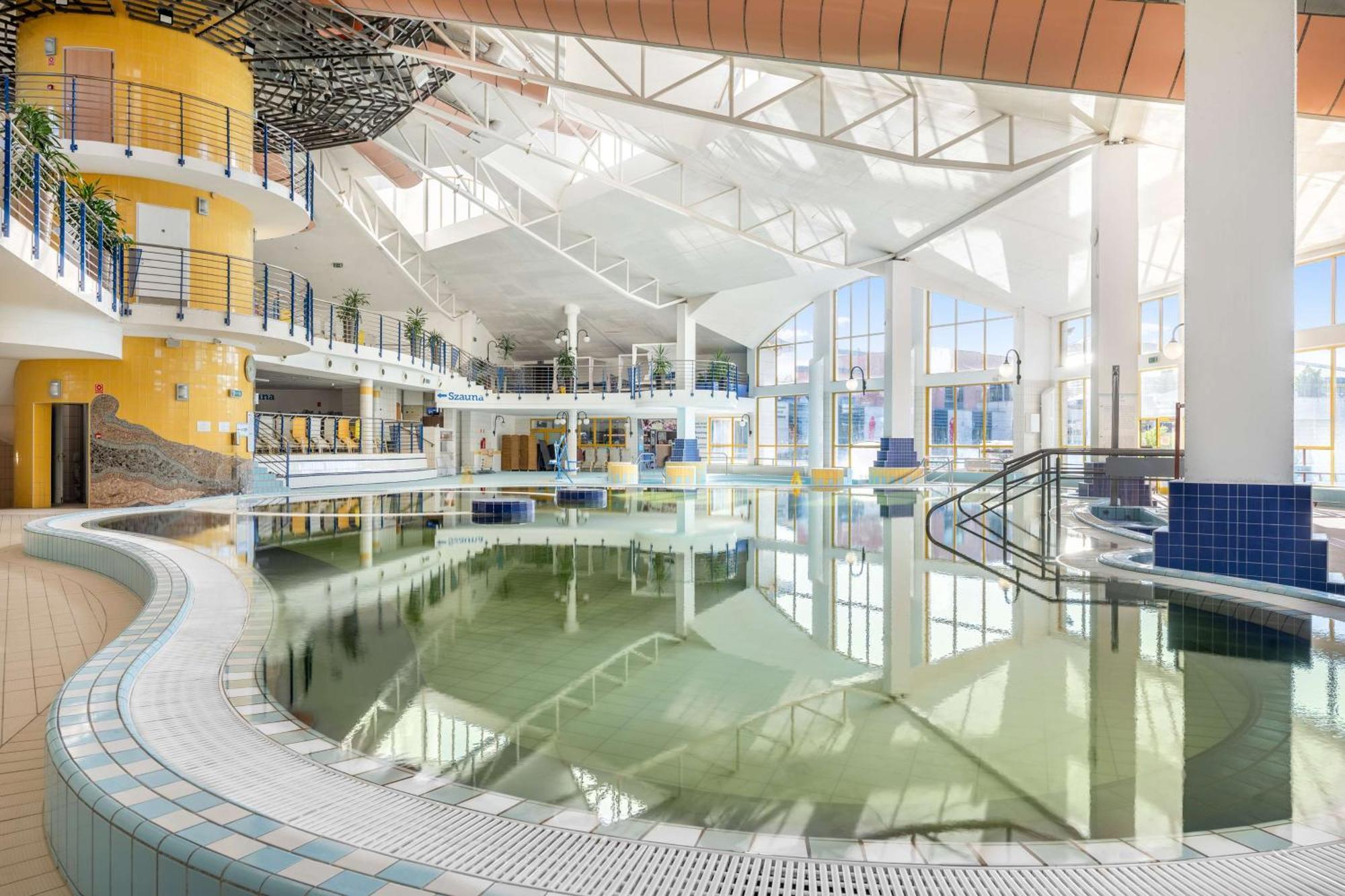 Park Inn By Radisson Sarvar Resort & Spa المظهر الخارجي الصورة