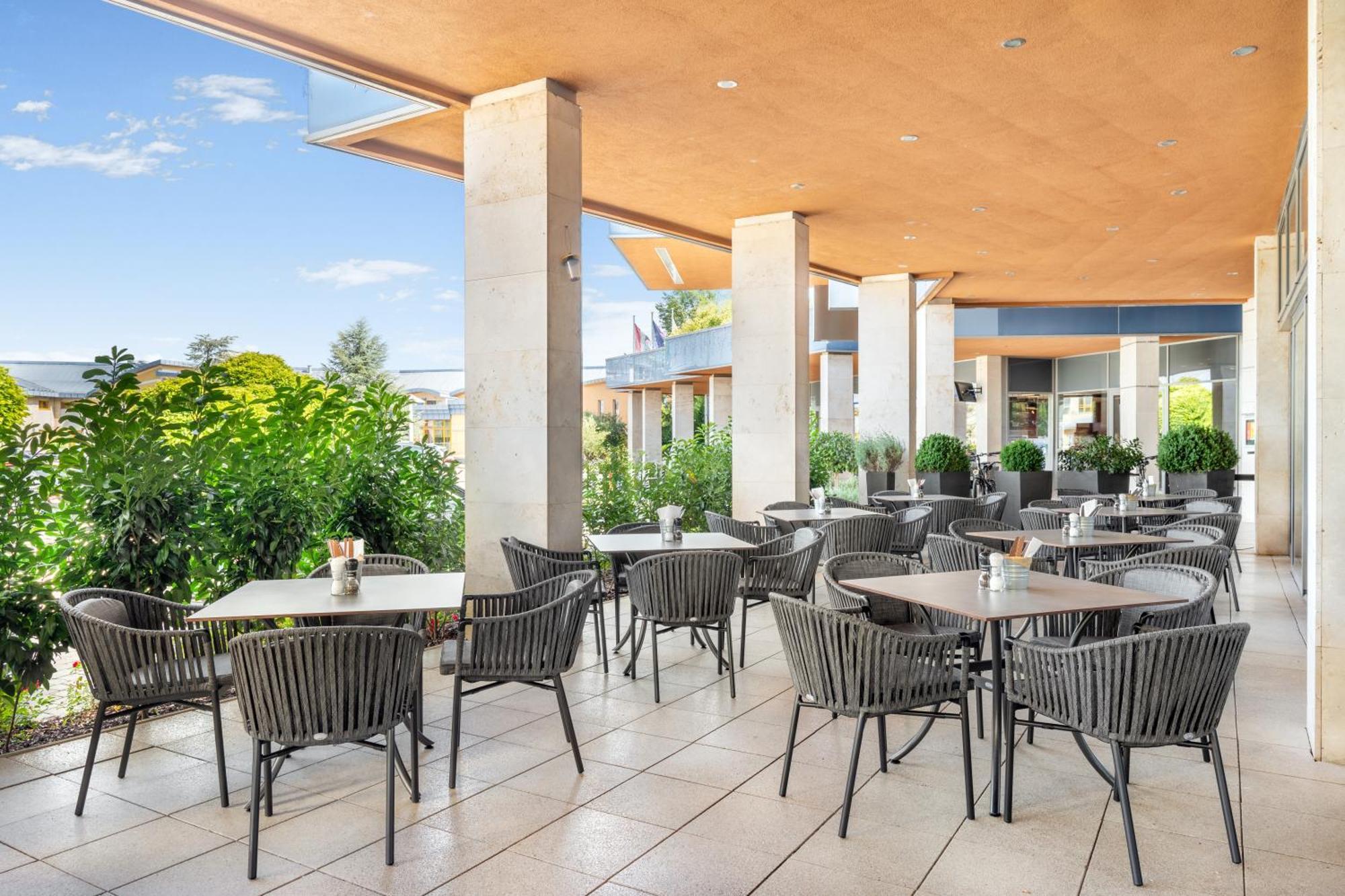 Park Inn By Radisson Sarvar Resort & Spa المظهر الخارجي الصورة
