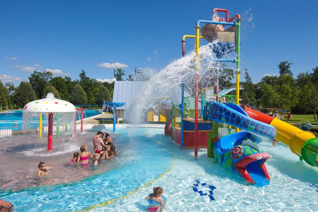 Park Inn By Radisson Sarvar Resort & Spa المظهر الخارجي الصورة