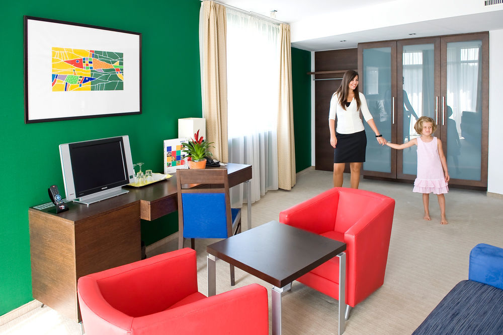 Park Inn By Radisson Sarvar Resort & Spa المظهر الخارجي الصورة